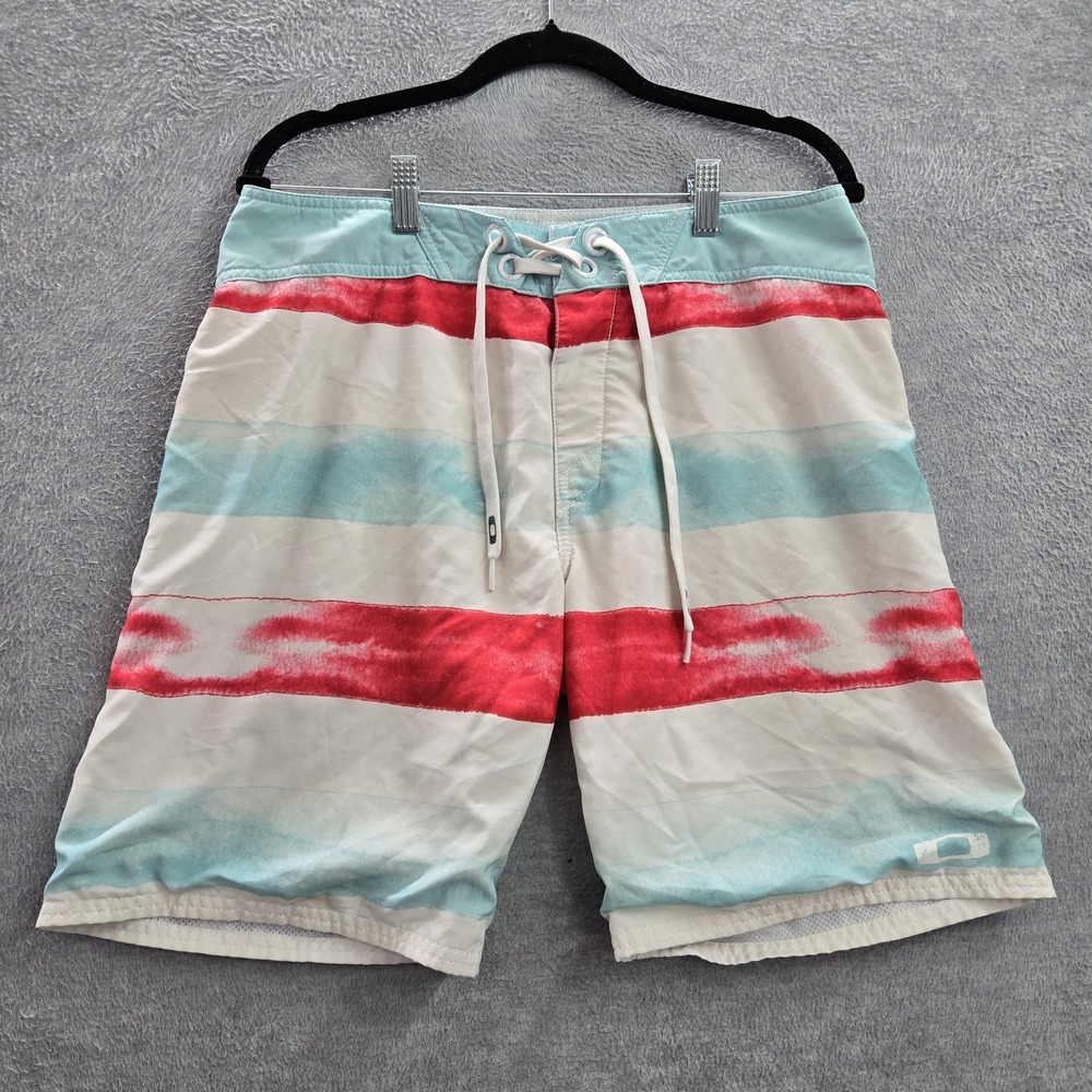 Oakley Men Swimwear 32 Aqua Blue Board Shorts Striped Activewear Logo 8" Inseam